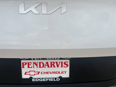 Used 2023 Kia Sportage X-Line w/ X-Line Premium Package image 4