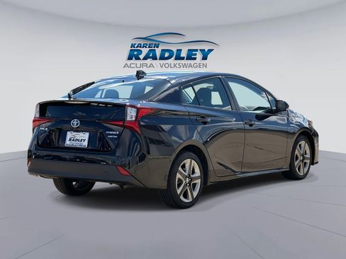 Used 2022 Toyota Prius Limited image 2