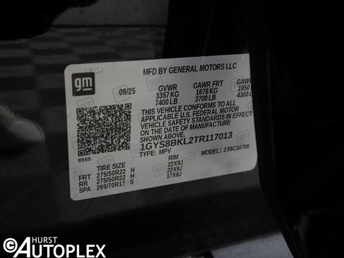 Used 2026 Cadillac Escalade Luxury w/ LPO, Floor Liner Package image 41