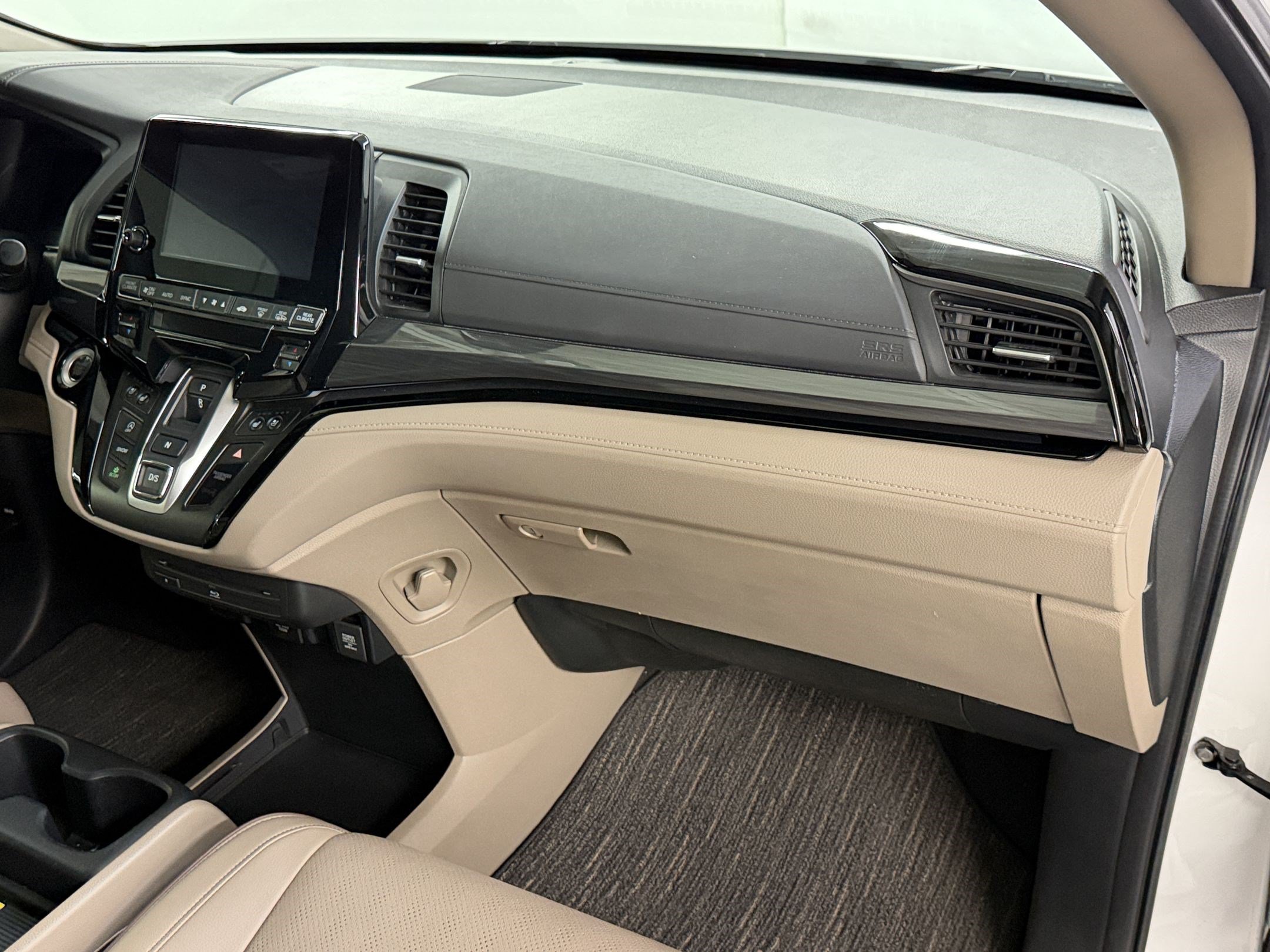Certified 2024 Honda Odyssey Elite image 30