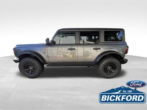 New 2026 Ford Bronco Badlands w/ Sasquatch Package AWD/4WD image 9