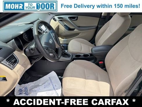 Used 2015 Hyundai Elantra SE w/ Option Group 02 FWD image 12