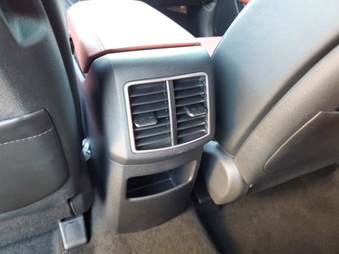 New 2026 Kia Sportage SX FWD image 17