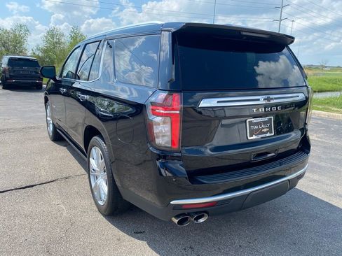 Used 2022 Chevrolet Tahoe High Country w/ LPO, Illumination Package AWD/4WD image 5