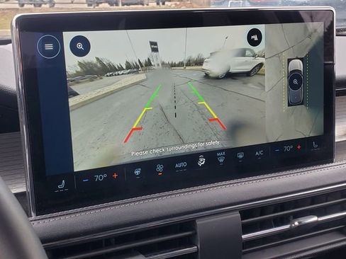 Used 2024 Lincoln Corsair AWD w/ Equipment Group 101A image 18