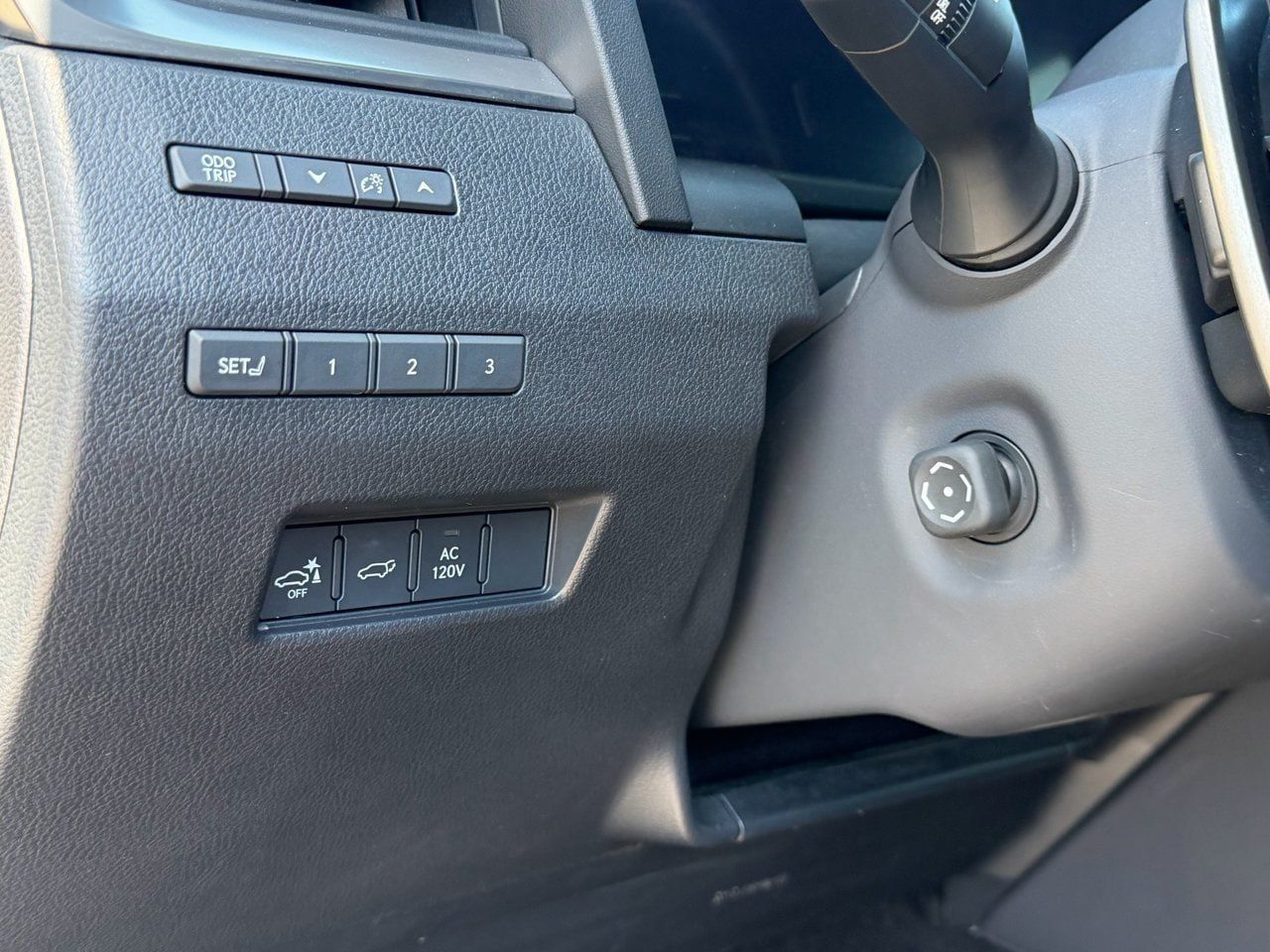 Used 2024 Lexus GX 550 AWD/4WD image 23
