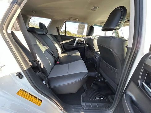 Used 2020 Toyota 4Runner SR5 Premium AWD/4WD image 27