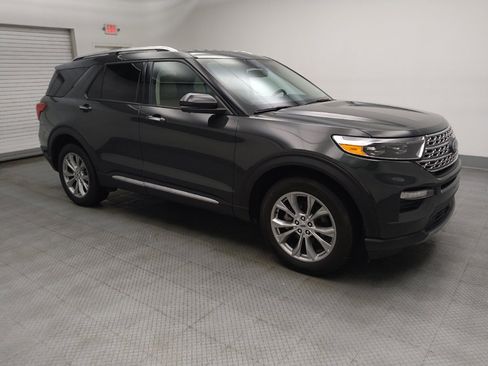 Used 2022 Ford Explorer Limited w/ Equipment Group 301A AWD/4WD image 11