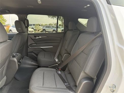 New 2026 Chevrolet Traverse LT w/ Driver Confidence Package image 24