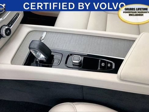 Certified 2023 Volvo XC60 B5 Plus w/ Protection Package Premier image 19