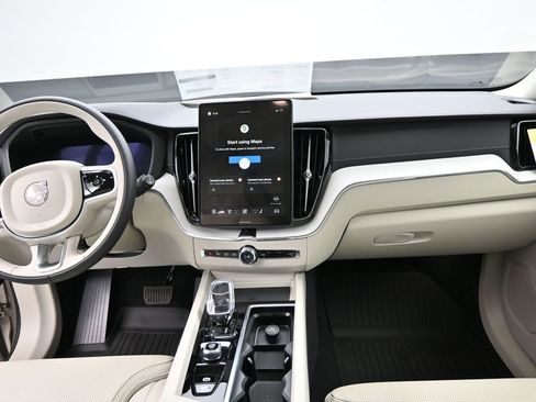 New 2026 Volvo XC60 B5 Ultra w/ Protection Package Premier image 21