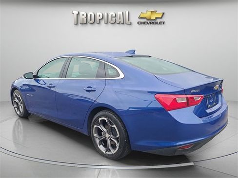 Used 2023 Chevrolet Malibu LT image 3