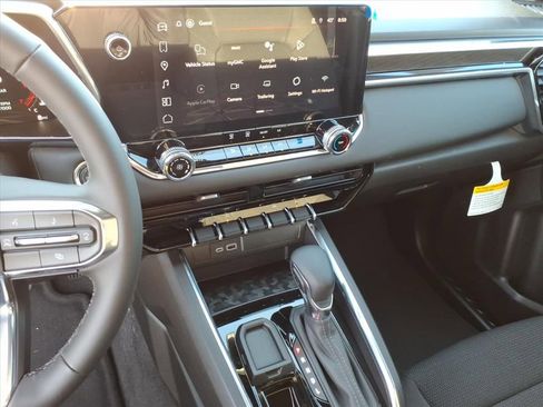 New 2026 GMC Canyon Elevation image 17