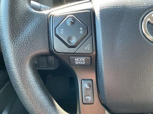 Used 2022 Toyota Tacoma SR AWD/4WD image 25