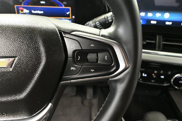 Used 2025 Chevrolet Trax LT w/ Driver Confidence Package FWD image 22