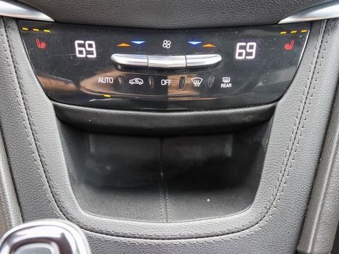 Used 2024 Cadillac XT5 Premium Luxury image 26