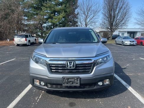 Used 2017 Honda Ridgeline RTL image 2