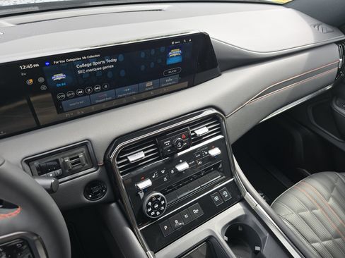 New 2026 Nissan Armada PRO-4X AWD/4WD image 39