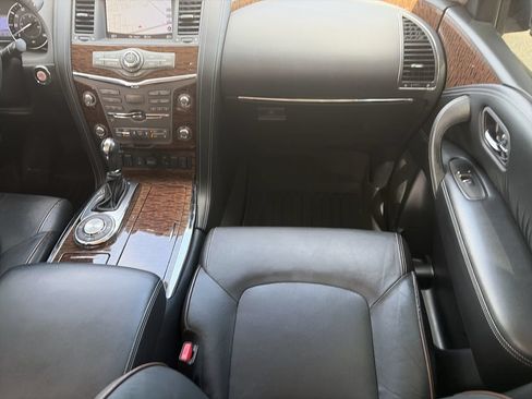 Used 2020 Nissan Armada SL w/ Premium Package RWD image 16