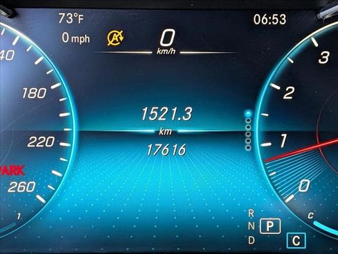 Certified 2022 Mercedes-Benz GLC 300 image 11