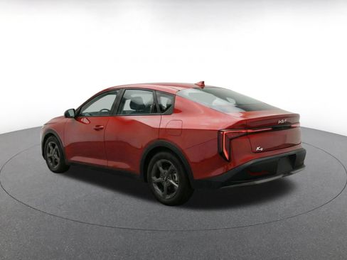Used 2025 Kia K4 FWD image 5