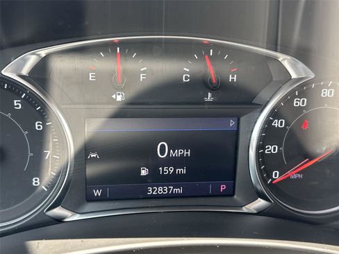 Used 2023 GMC Terrain SLT AWD/4WD image 30