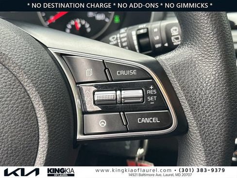 Used 2023 Kia Seltos LX AWD/4WD image 9