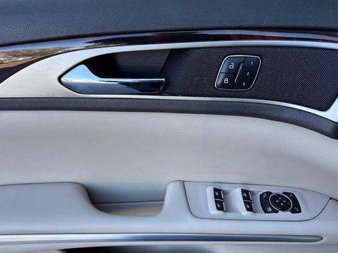 Used 2016 Lincoln MKZ Hybrid w/ Equipment Group 600A Reserve FWD image 11