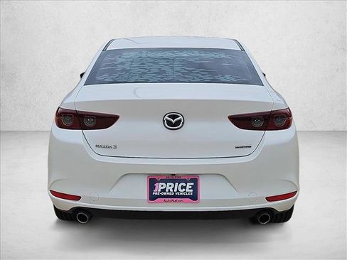 Used 2020 MAZDA MAZDA3 Sedan w/ Select Package image 7