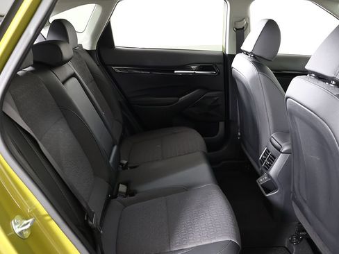 Used 2024 Kia Seltos S FWD image 32