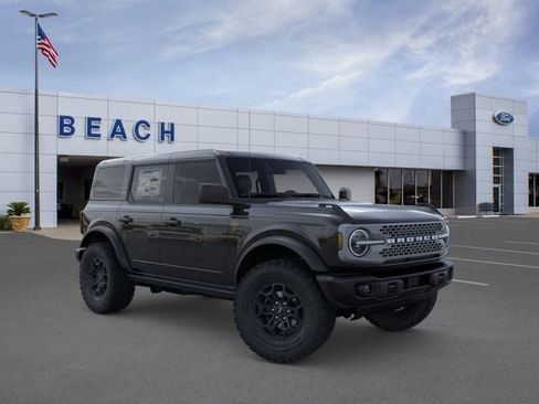 New 2026 Ford Bronco Badlands AWD/4WD image 7
