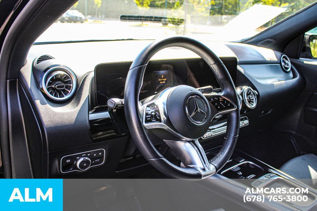 Used 2025 Mercedes-Benz GLA 250 image 22