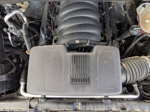 Used 2021 Chevrolet Tahoe LT w/ LT Signature Package image 33