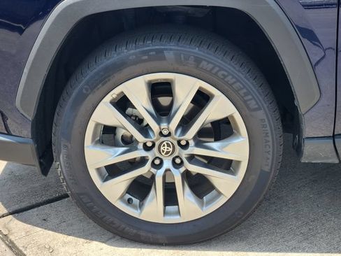 Certified 2025 Toyota RAV4 XLE Premium FWD image 10