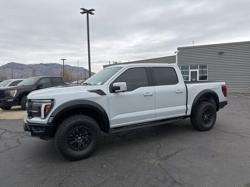 Used 2025 Ford F150 Raptor image 14