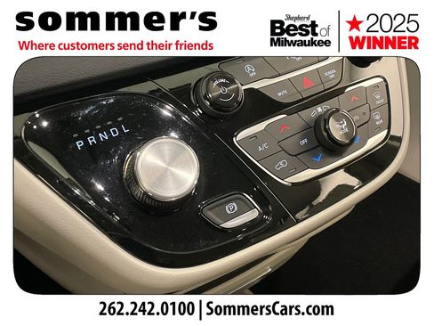 Used 2018 Chrysler Pacifica Touring-L image 20