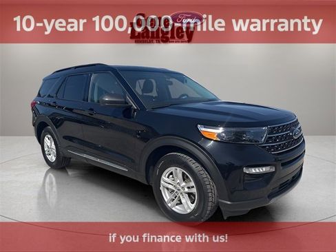 Used 2022 Ford Explorer XLT w/ Equipment Group 202A image 11