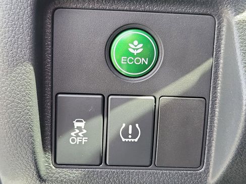 Certified 2021 Honda HR-V Sport image 19