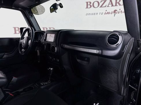 Used 2015 Jeep Wrangler Sport AWD/4WD image 29