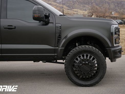 Used 2026 Ford F450 Platinum AWD/4WD image 13