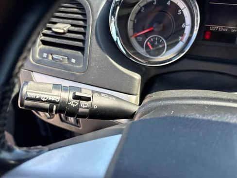 Used 2018 Dodge Grand Caravan GT FWD image 15