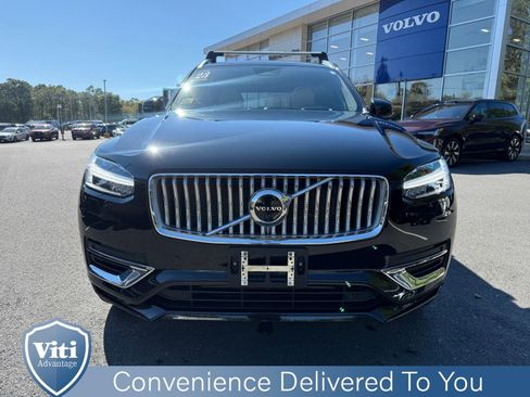Certified 2023 Volvo XC90 T8 Ultimate w/ Protection Package Premier image 3