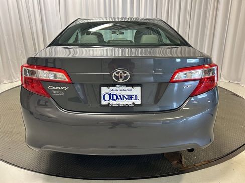 Used 2012 Toyota Camry LE image 20
