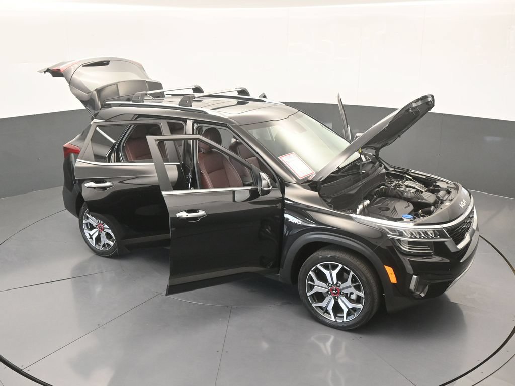 Used 2023 Kia Seltos SX w/ SX Sunroof Package AWD/4WD image 69
