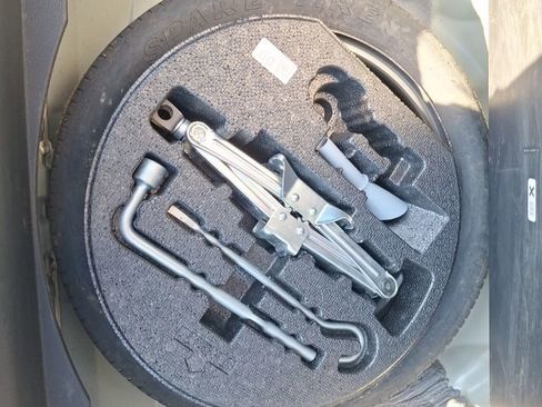 Used 2024 Honda Civic Touring image 25