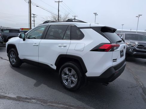 Certified 2025 Toyota RAV4 XLE w/ Convenience Package image 3