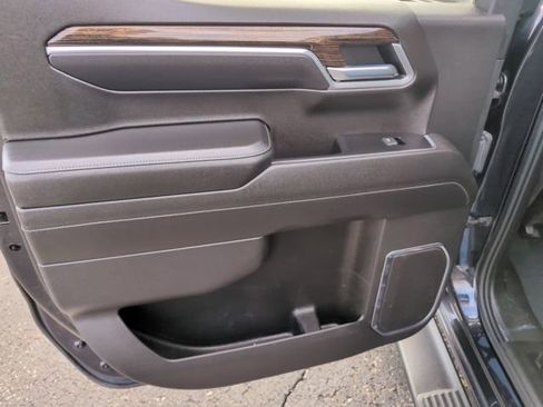 Used 2022 GMC Sierra 1500 Elevation w/ Elevation Premium Package image 12