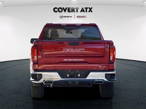 New 2026 GMC Sierra 1500 SLT image 6