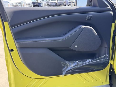 New 2025 Ford Mustang Mach-E Premium image 14