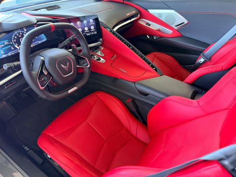 Used 2023 Chevrolet Corvette Z06 RWD image 19